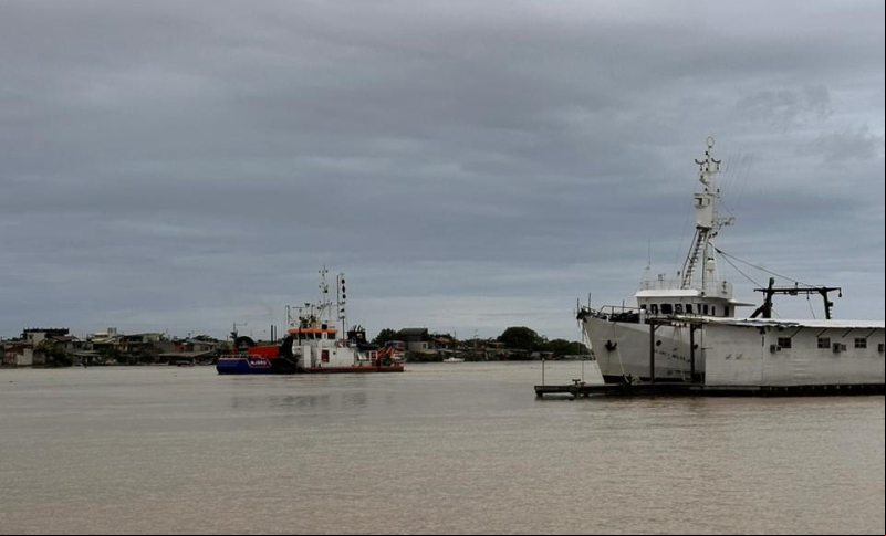 Dragagem do canal de o ao Porto de Itajaí reduz impactos das cheias na cidade