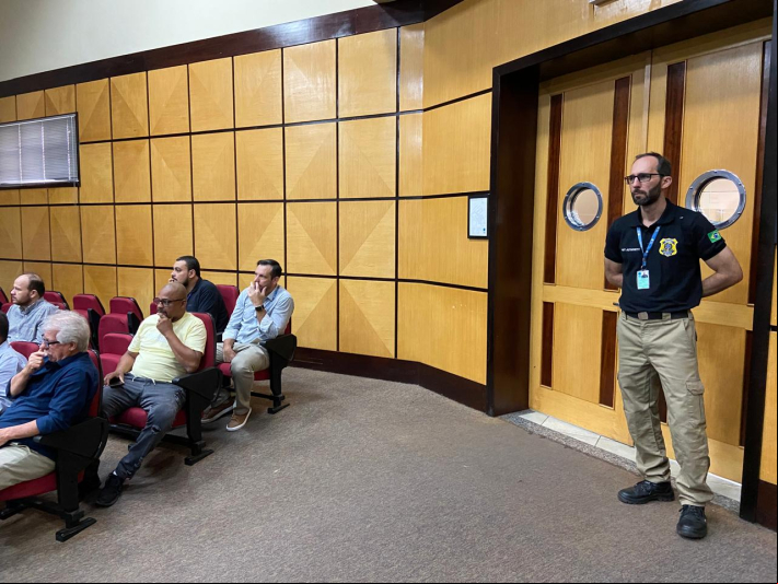 Novo Presidente do CAP toma posse e é apresentado na última reunião do ano aos membros da comunidade portuária. Novo Presidente do CAP toma posse e é apresentado na última reunião do ano aos membros da comunidade portuária.
